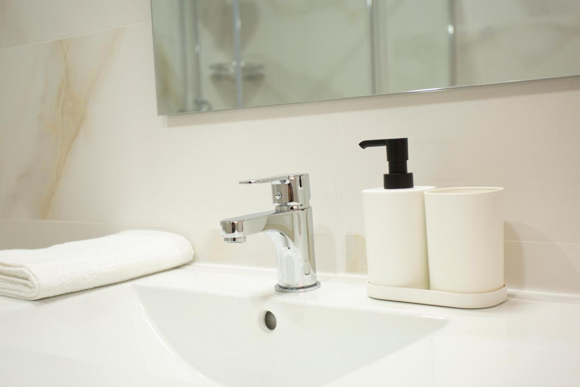 Wish Suite Amparo De Sevilla ภายนอก รูปภาพ