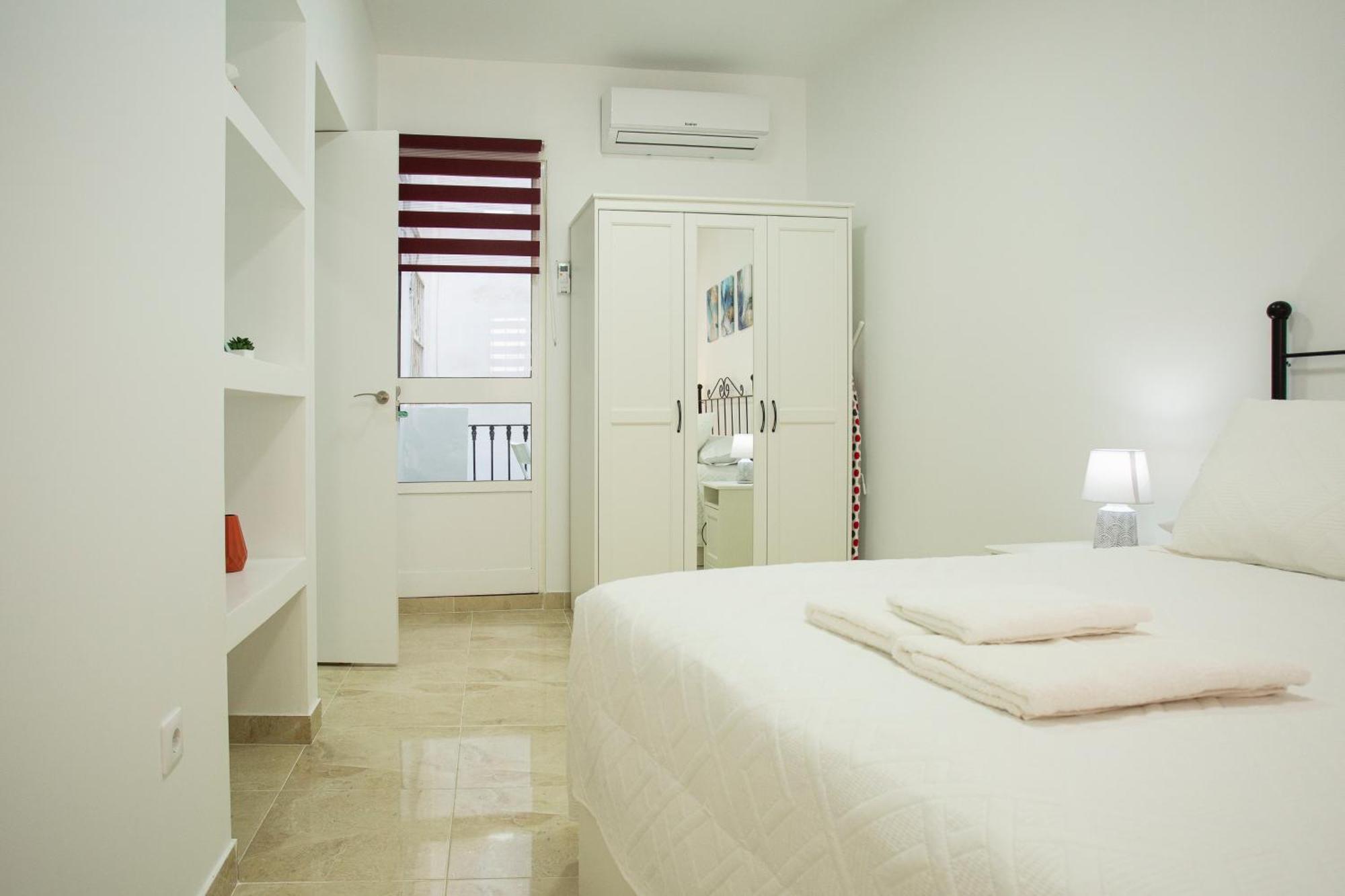 Wish Suite Amparo De Sevilla ภายนอก รูปภาพ